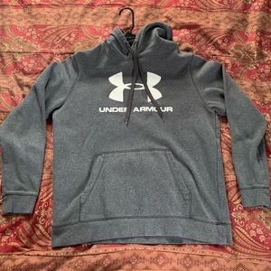 Under Armour Pull Over Hoodie